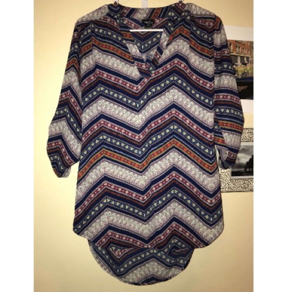 Unique Patterned Top🌺